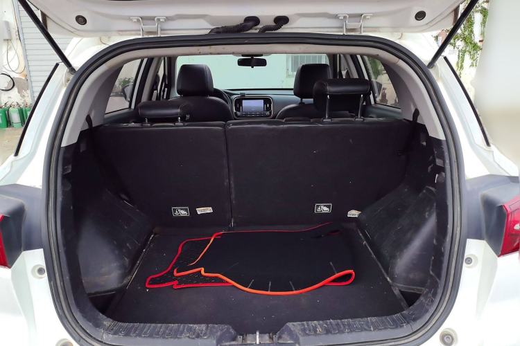 Used GAC Trumpchi GS3 2019 235T Automatic Elite Edition Trunk