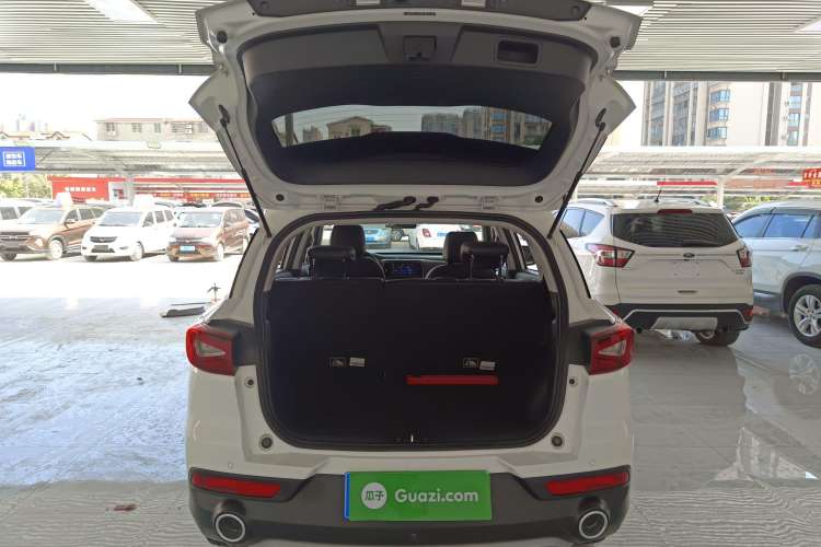 Used GAC Trumpchi GS3 2019 235T Automatic Elite Edition Trunk