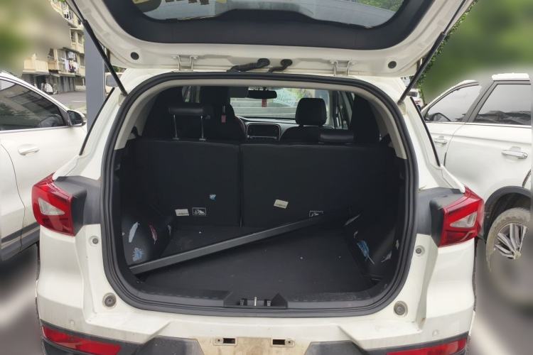 Used GAC Trumpchi GS3 2019 235T Automatic Elite Edition Trunk