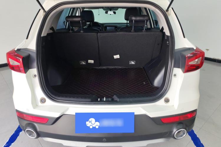 Used GAC Trumpchi GS3 2019 235T Automatic Elite Edition Trunk