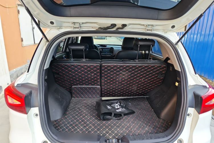 Used GAC Trumpchi GS3 2019 235T Manual Elite Edition Trunk
