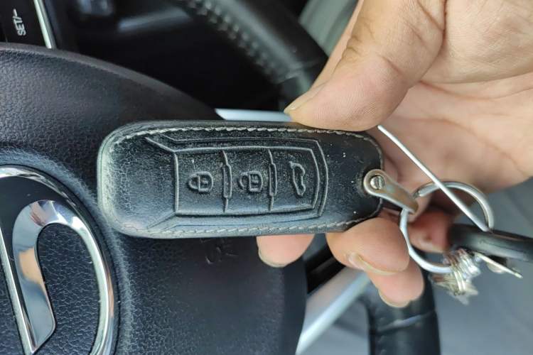 Used GAC Trumpchi GS3 2019 235T Automatic Elite Edition Vehicle Key