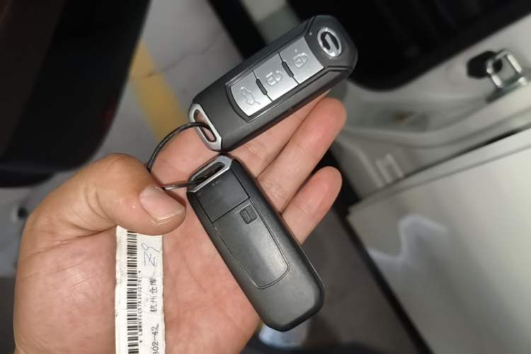 Used GAC Trumpchi GS3 2019 235T Automatic Elite Edition Vehicle Key