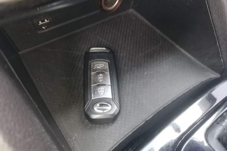 Used GAC Trumpchi GS3 2019 235T Automatic Luxury Edition Vehicle Key