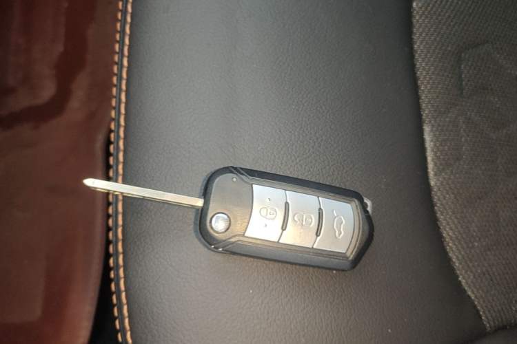 Used GAC Trumpchi GS3 2019 235T Manual Elite Edition Vehicle Key