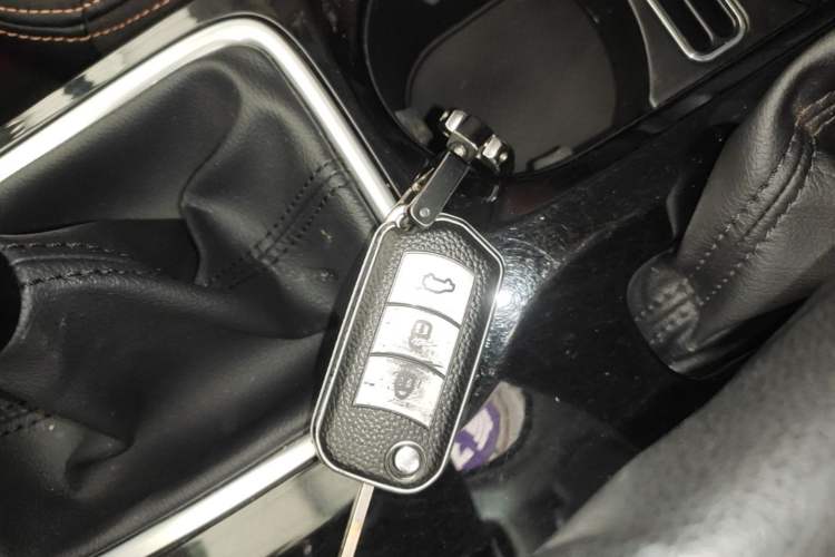 Used GAC Trumpchi GS3 2019 235T Manual Comfort Edition Vehicle Key