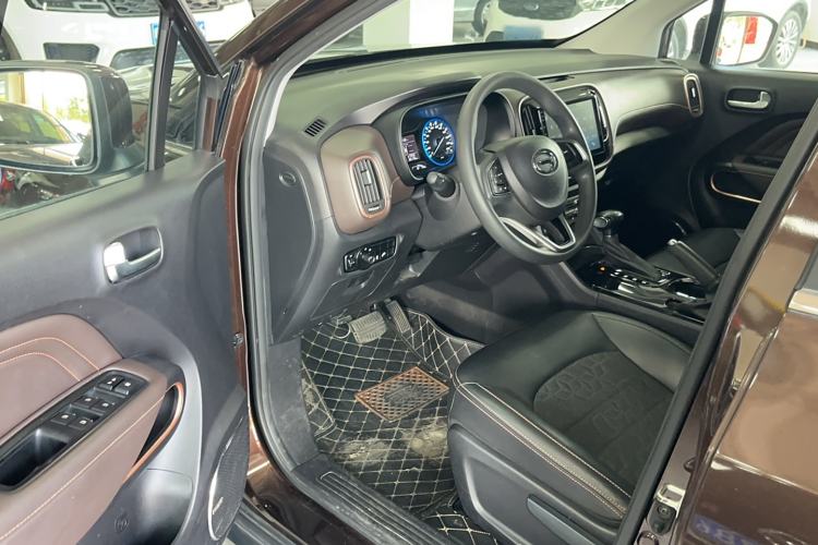 Used GAC Trumpchi GS3 2020 235T Automatic Comfort Edition Interior 2