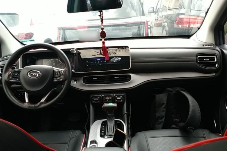 Used GAC Trumpchi GS3 2021 POWER 270T Automatic Luxury Edition Center Console
