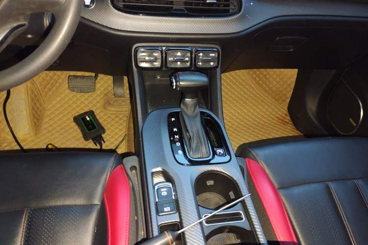 Used GAC Trumpchi GS3 2021 POWER 270T Automatic Luxury Edition Gear Lever