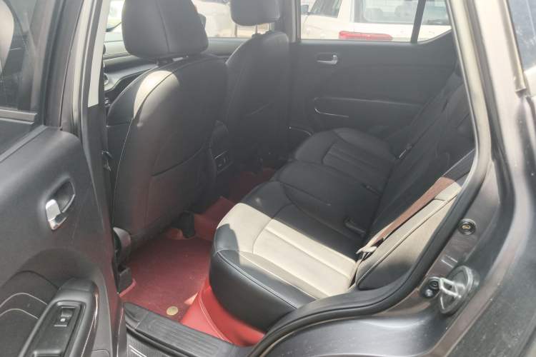Used GAC Trumpchi GS3 2021 POWER 235T Manual Sporty Edition Interior 2
