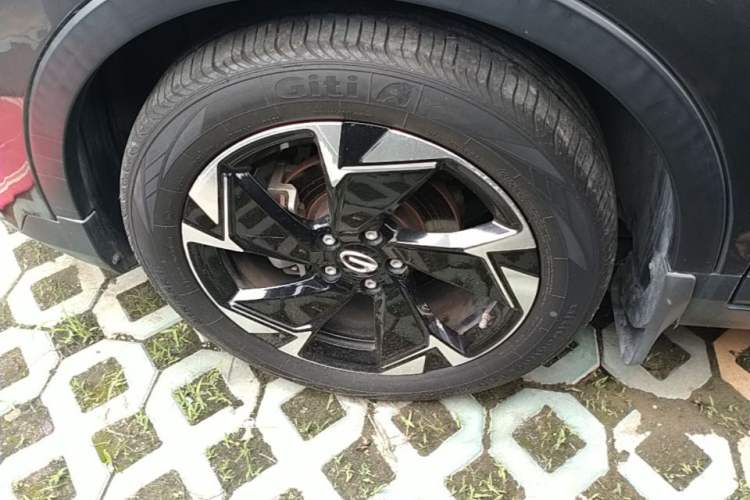 Used GAC Trumpchi GS3 2021 POWER 270T Automatic Luxury Edition Left Front Wheel Hub
