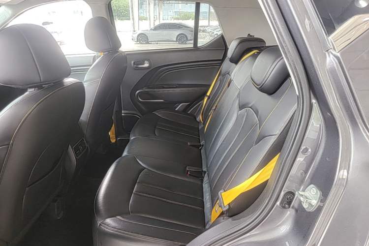 Used GAC Trumpchi GS3 2021 POWER 270T Automatic Red Edition Left Rear Seat