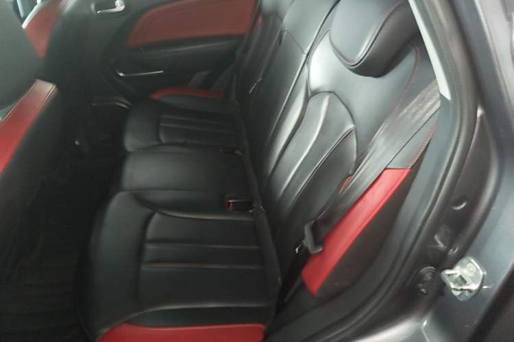 Used GAC Trumpchi GS3 2021 POWER 270T Automatic Luxury Edition Left Rear Seat