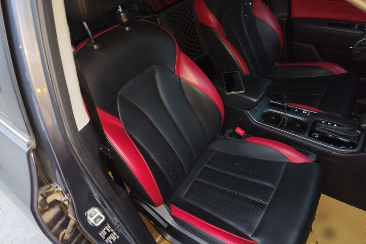 Used GAC Trumpchi GS3 2021 POWER 270T Automatic Luxury Edition Right Front Seat