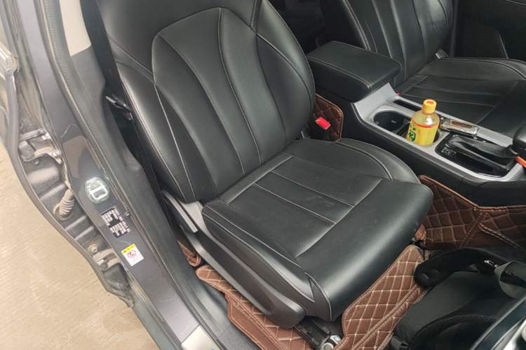 Used GAC Trumpchi GS3 2021 POWER 270T Automatic Dynamic Edition Right Front Seat