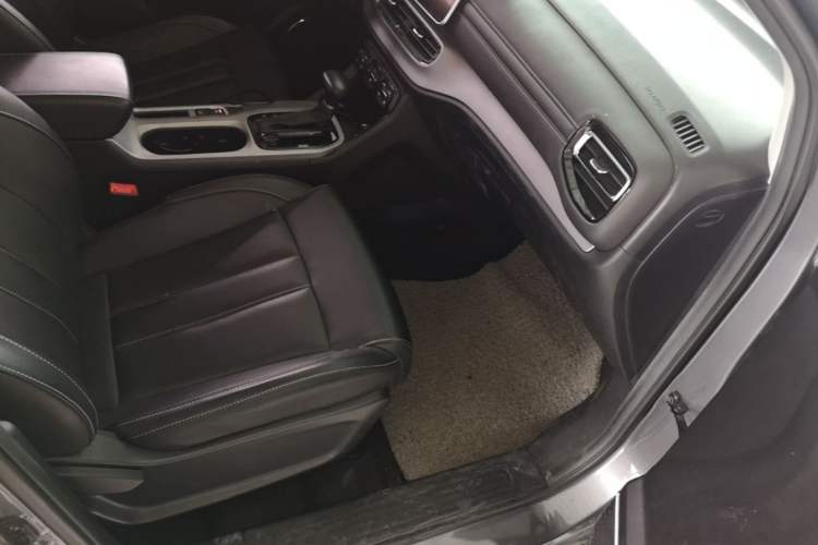 Used GAC Trumpchi GS3 2021 POWER 270T Automatic Luxury Edition Right Front Seat