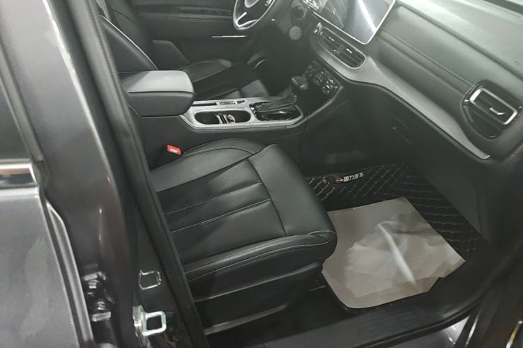 Used GAC Trumpchi GS3 2021 POWER 270T Automatic Luxury Edition Right Front Seat
