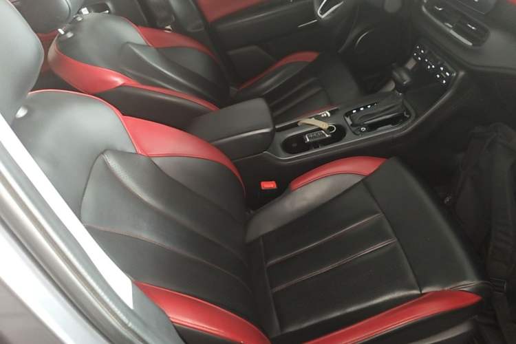 Used GAC Trumpchi GS3 2021 POWER 270T Automatic Luxury Edition Right Front Seat