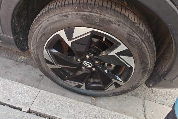 Used GAC Trumpchi GS3 2021 POWER 270T Automatic Luxury Edition Right Front Wheel Hub