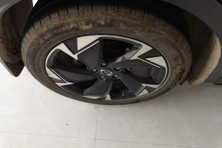 Used GAC Trumpchi GS3 2021 POWER 270T Automatic Luxury Edition Right Rear Wheel Hub