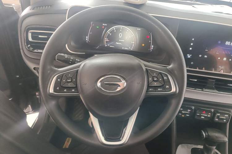 Used GAC Trumpchi GS3 2021 POWER 270T Automatic Red Edition Steering Wheel