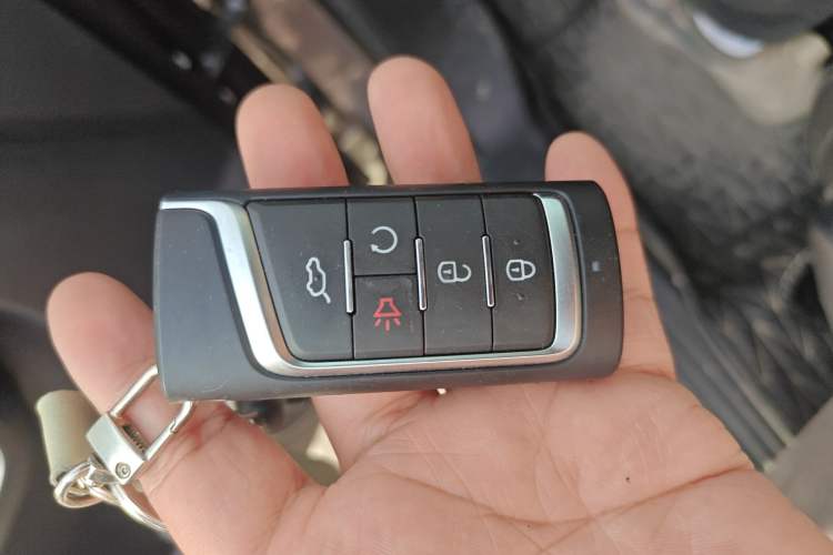 Used GAC Trumpchi GS3 2021 POWER 270T Automatic Luxury Edition Vehicle Key