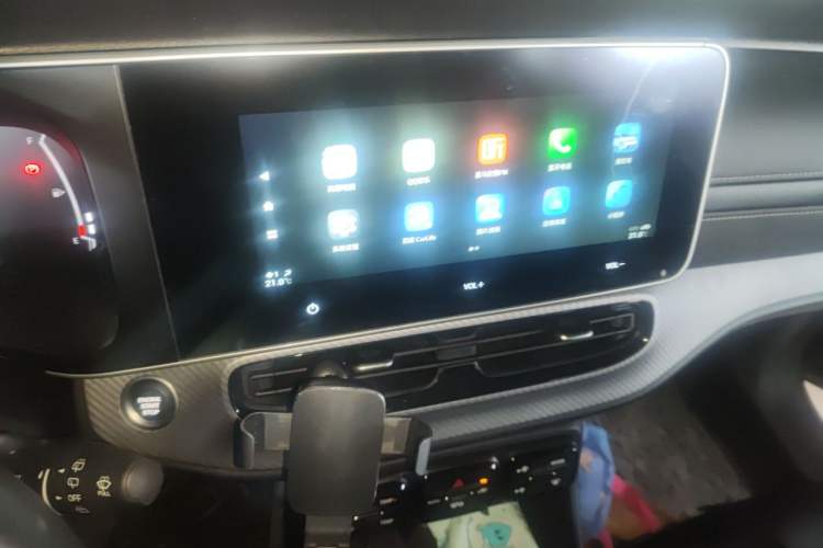 Used GAC Trumpchi GS3 2021 POWER 270T Automatic Prestige Edition Audio And AC Panel