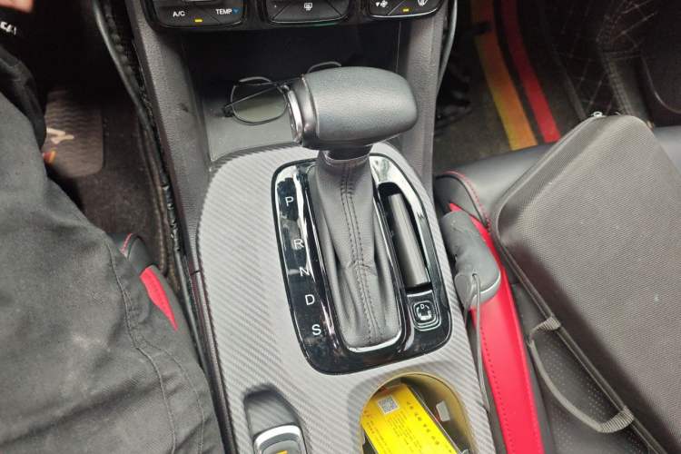 Used GAC Trumpchi GS3 2021 POWER 270T Automatic Luxury Edition Gear Lever