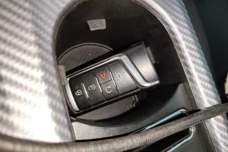 Used GAC Trumpchi GS3 2021 POWER 270T Automatic Red Edition Interior 1