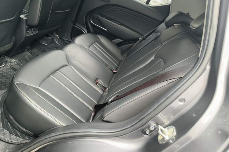Used GAC Trumpchi GS3 2021 POWER 270T Automatic Luxury Edition Left Rear Seat