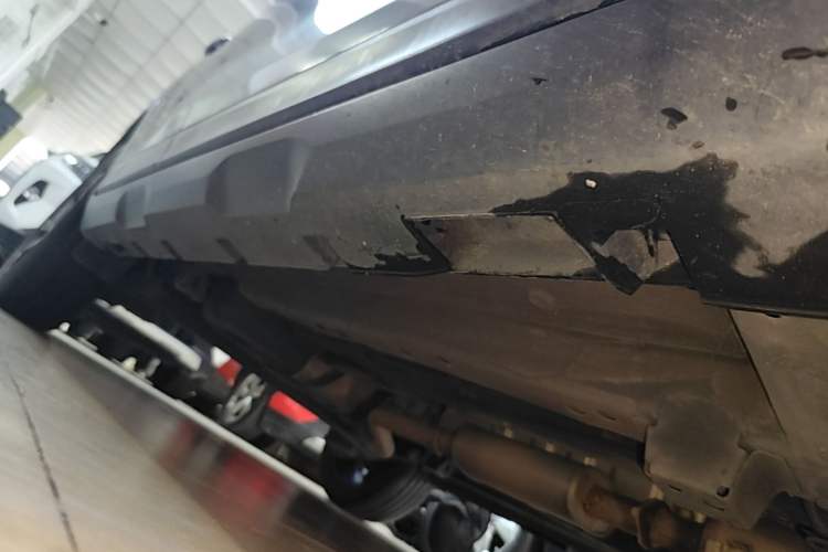 Used GAC Trumpchi GS3 2021 POWER 270T Automatic Luxury Edition Right Side Sill
