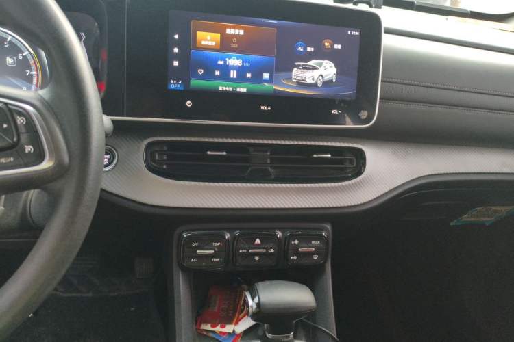 Used GAC Trumpchi GS3 2021 POWER 270T Automatic Luxury Edition Audio And AC Panel