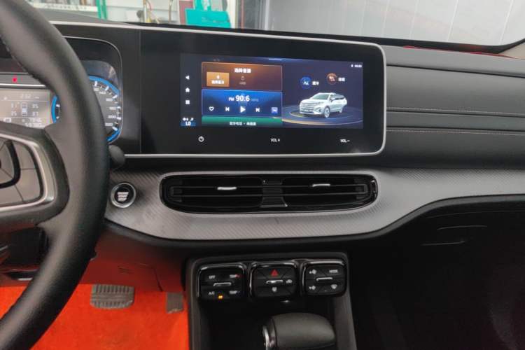 Used GAC Trumpchi GS3 2021 POWER 270T Automatic Sporty Edition Audio And AC Panel