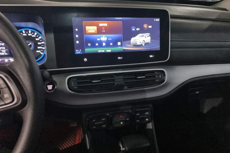 Used GAC Trumpchi GS3 2021 POWER 270T Automatic Dynamic Edition Audio And AC Panel