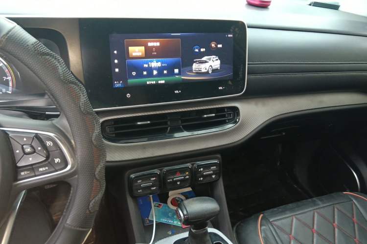 Used GAC Trumpchi GS3 2021 POWER 270T Automatic Luxury Edition Audio And AC Panel