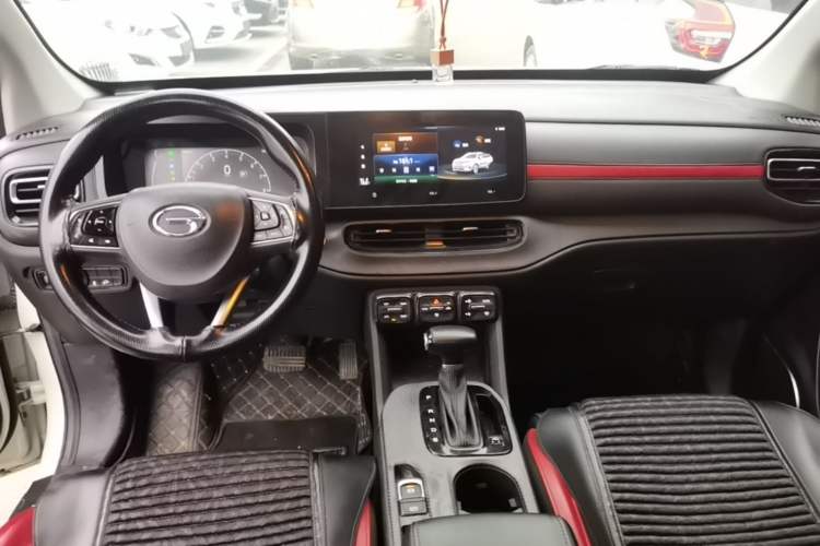 Used GAC Trumpchi GS3 2021 POWER 270T Automatic Dynamic Edition Center Console