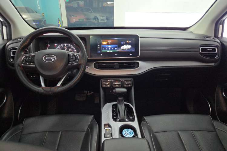 Used GAC Trumpchi GS3 2021 POWER 270T Automatic Luxury Edition Center Console