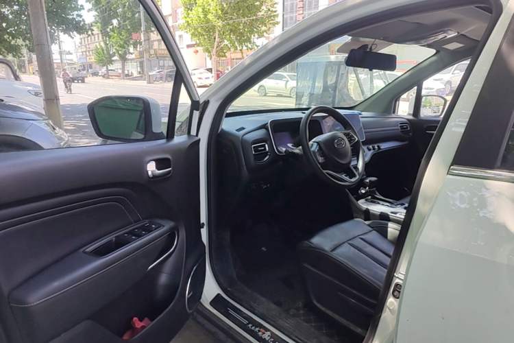 Used GAC Trumpchi GS3 2021 POWER 270T Automatic Luxury Edition Driver Seat