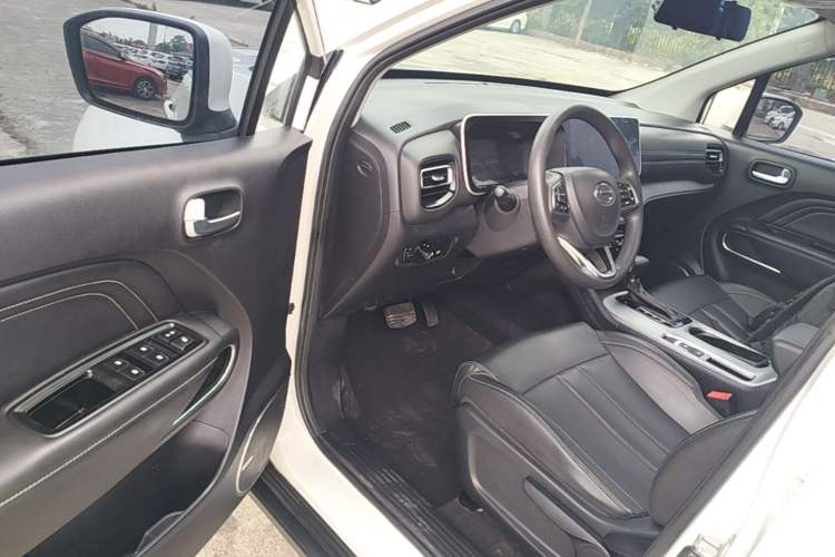 Used GAC Trumpchi GS3 2021 POWER 270T Automatic Dynamic Edition Driver Seat