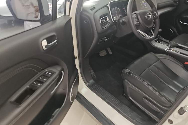 Used GAC Trumpchi GS3 2021 POWER 270T Automatic Luxury Edition Driver Seat