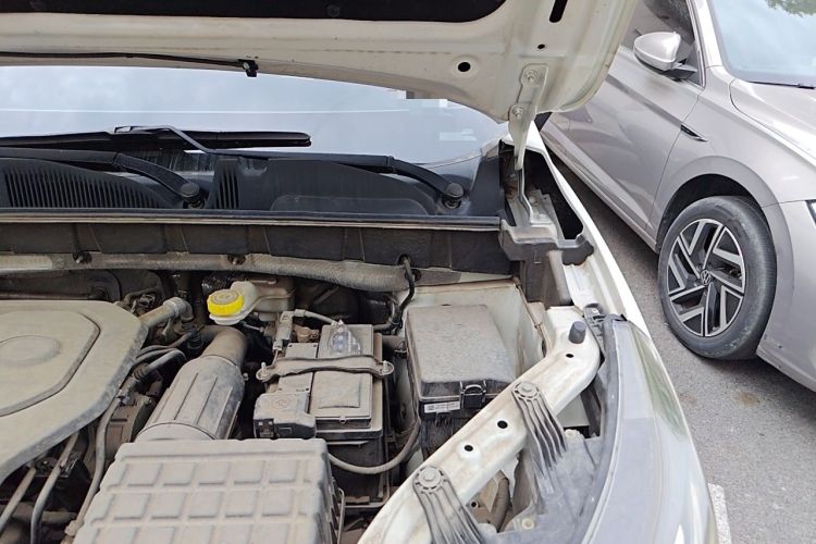 Used GAC Trumpchi GS3 2021 POWER 270T Automatic Luxury Edition Engine Bay Left