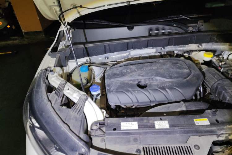 Used GAC Trumpchi GS3 2021 POWER 270T Automatic Luxury Edition Engine Bay Right