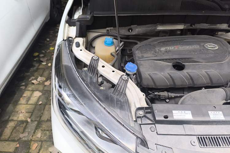 Used GAC Trumpchi GS3 2021 POWER 270T Automatic Luxury Edition Engine Bay Right