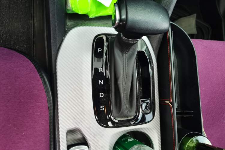 Used GAC Trumpchi GS3 2021 POWER 270T Automatic Luxury Edition Gear Lever