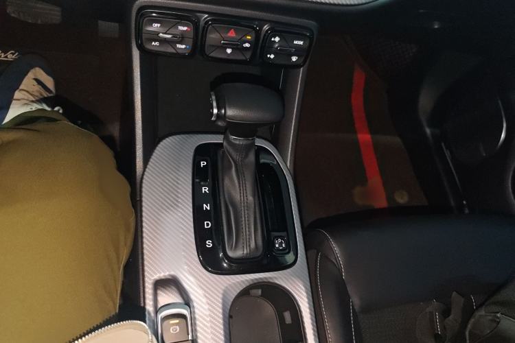 Used GAC Trumpchi GS3 2021 POWER 270T Automatic Dynamic Edition Gear Lever