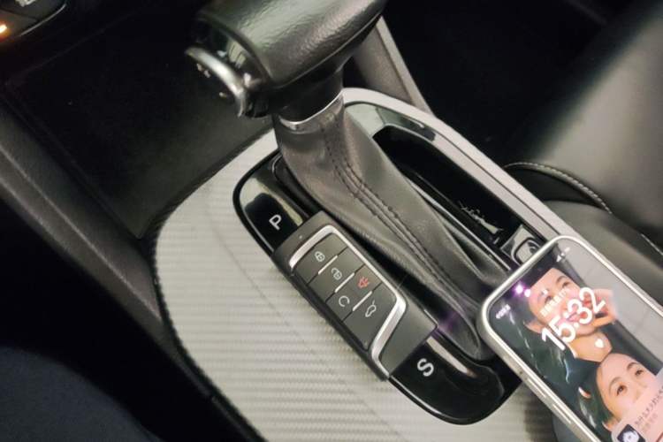 Used GAC Trumpchi GS3 2021 POWER 270T Automatic Dynamic Edition Gear Lever