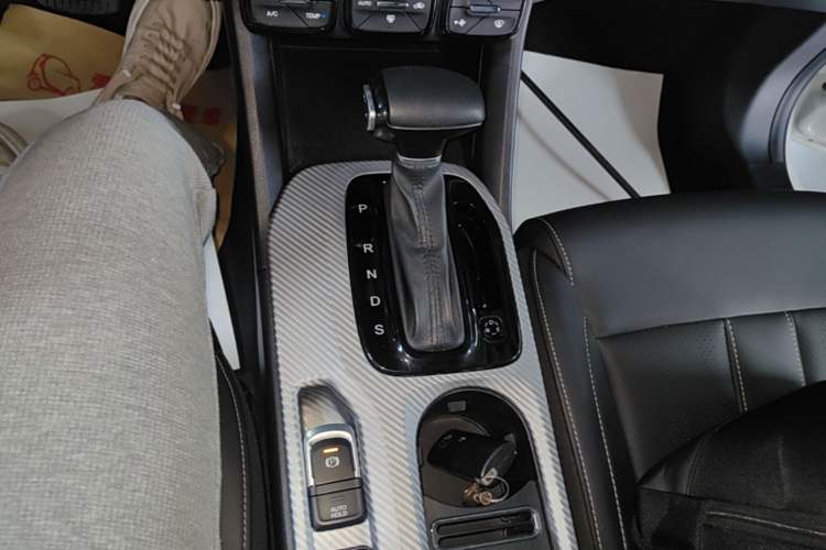 Used GAC Trumpchi GS3 2021 POWER 270T Automatic Dynamic Edition Gear Lever