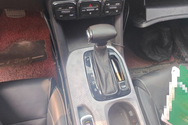 Used GAC Trumpchi GS3 2021 POWER 270T Automatic Luxury Edition Gear Lever