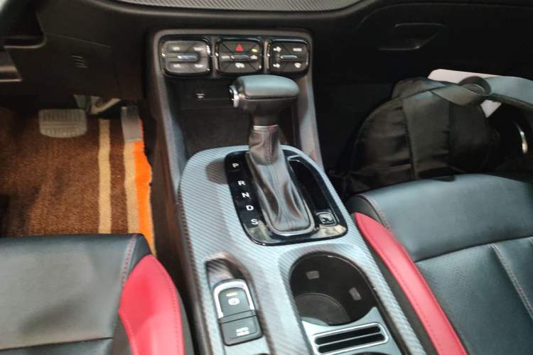 Used GAC Trumpchi GS3 2021 POWER 270T Automatic Prestige Edition Gear Lever