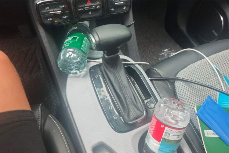 Used GAC Trumpchi GS3 2021 POWER 270T Automatic Luxury Edition Gear Lever